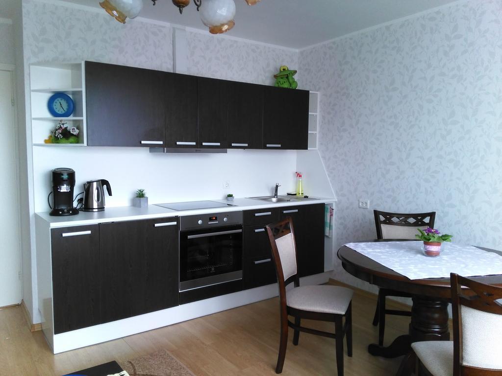 Gratarre Apartment Куресааре Екстериор снимка